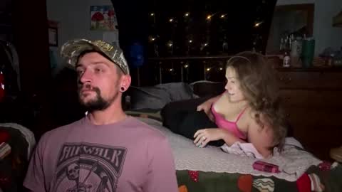 Snapshot of alphadomcole chatting on 10/30/25, 04:58 alphadomcole online show from 10/30/25, 04:58