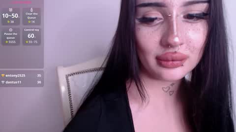 Alter online show from 10/19/25, 01:39