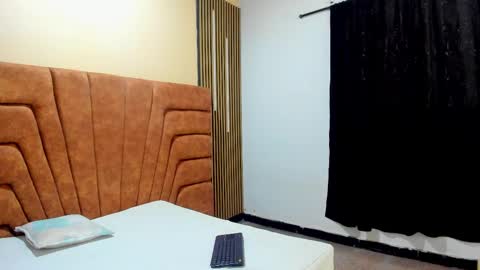 ALUKAR online show from 09/30/25, 12:21
