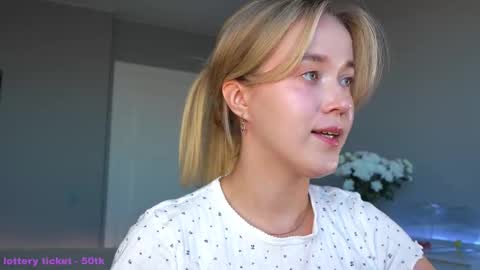 Amelia NEXT STREAM  online show from 10/08/25, 01:53