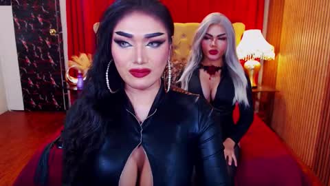 Alura Jhenson online show from 10/26/25, 05:52