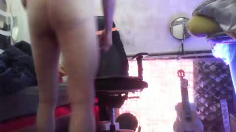 HoneyMelonGuy online show from 10/22/25, 02:56