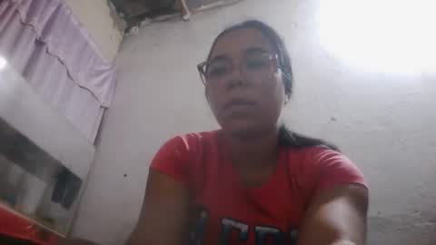 analia online show from 10/13/25, 04:23