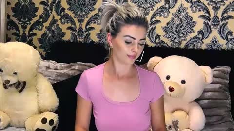 aly online show from 12/19/24, 03:41