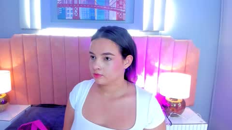 Snapshot of alys_baker chatting on 10/22/25, 03:29 Alys online show from 10/22/25, 03:29