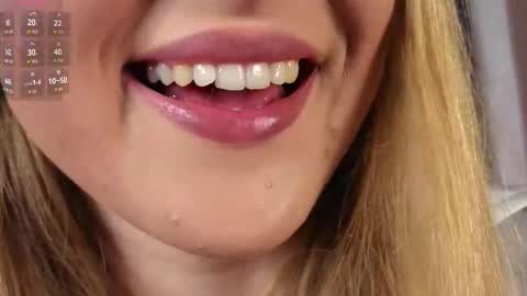 Vanessa online show from 11/15/25, 04:10