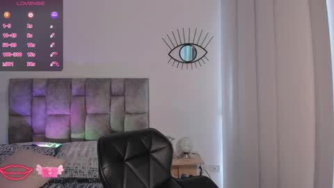 Alyson online show from 02/01/25, 02:34