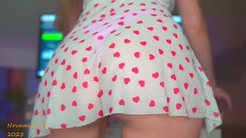 Aly online show from 11/16/25, 07:41