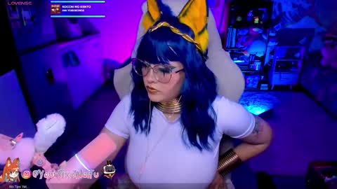  . Monday to Saturday at 10pm and 6am Colombia time online show from 10/24/25, 03:03