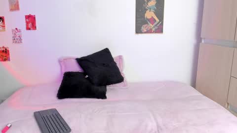    online show from 03/06/25, 10:15