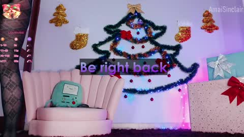 Snapshot of amaisinclair chatting on 12/29/24, 06:03 Amai Sinclair online show from 12/29/24, 06:03