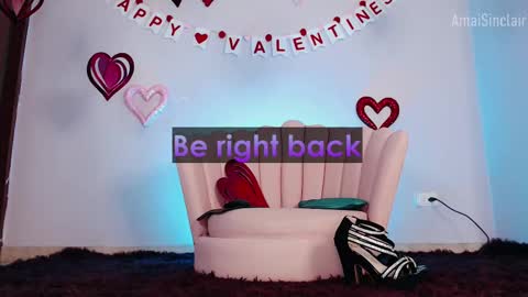 Snapshot of amaisinclair chatting on 02/14/25, 06:12 Amai Sinclair online show from 02/14/25, 06:12