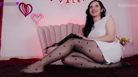 Snapshot of amaisinclair chatting on 02/22/25, 12:19 Amai Sinclair online show from 02/22/25, 12:19