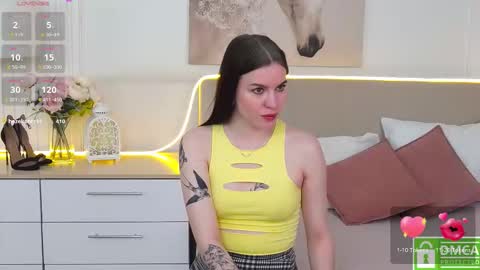 Amalia online show from 10/10/25, 01:54