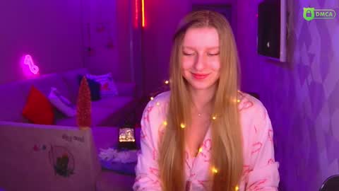 Snapshot of amaliaqueen999 chatting on 12/24/24, 02:54 Amalia online show from 12/24/24, 02:54