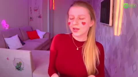 Snapshot of amaliaqueen999 chatting on 02/14/25, 02:12 Amalia online show from 02/14/25, 02:12