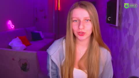 Snapshot of amaliaqueen999 chatting on 02/19/25, 03:05 Amalia online show from 02/19/25, 03:05