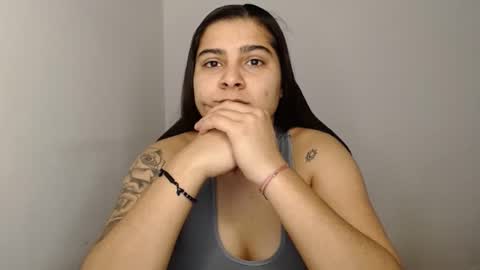 Snapshot of amanda5star chatting on 01/31/25, 11:56 The queen of the biceps online show from 01/31/25, 11:56