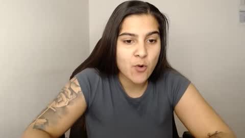 Snapshot of amanda5star chatting on 02/04/25, 09:52 The queen of the biceps online show from 02/04/25, 09:52