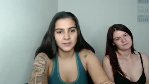 Snapshot of amanda5star chatting on 10/15/25, 12:11 The queen of the biceps online show from 10/15/25, 12:11