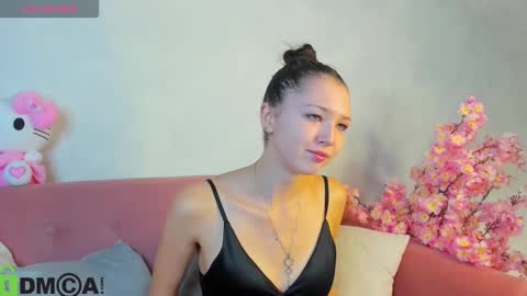 Snapshot of amanda_reedd chatting on 10/20/25, 01:28 Amanda online show from 10/20/25, 01:28