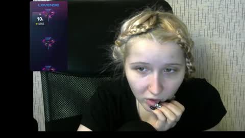 Snapshot of amanda_sherr chatting on 02/18/25, 09:20 Amanda online show from 02/18/25, 09:20