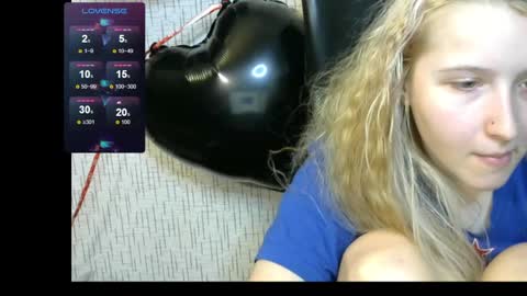 Snapshot of amanda_sherr chatting on 03/02/25, 06:19 Amanda online show from 03/02/25, 06:19