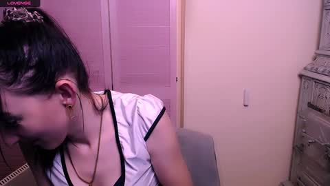 Amanda online show from 12/04/24, 12:14