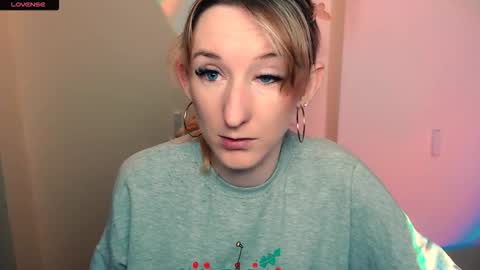 Amanda online show from 10/18/25, 07:42