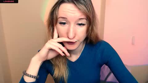 Amanda online show from 11/06/25, 08:26