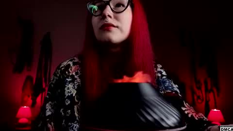 Snapshot of amanita__pantherina chatting on 09/10/25, 12:16 Goddess Amanita online show from 09/10/25, 12:16
