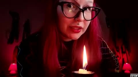 Snapshot of amanita__pantherina chatting on 09/22/25, 12:18 Goddess Amanita online show from 09/22/25, 12:18