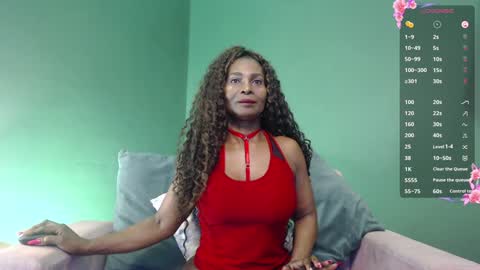 luna online show from 02/04/25, 01:59