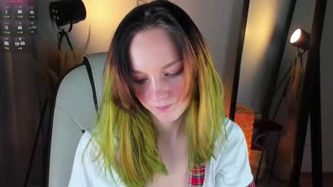 Snapshot of amarajewel__ chatting on 09/16/25, 01:12 Amara online show from 09/16/25, 01:12
