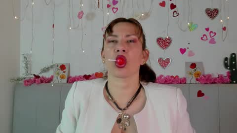 AmaraMoon  online show from 10/06/25, 08:39