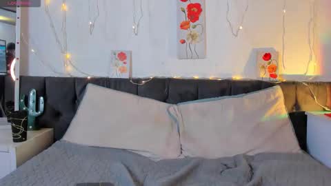 AmaraMoon  online show from 11/13/25, 09:36