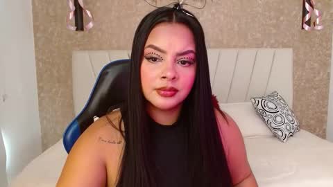 amaranta_carey online show from 11/17/25, 05:41