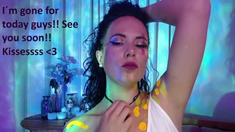 Snapshot of amatista_riveera chatting on 12/20/24, 12:19 Amatista Next stream 9 DEC 1 PM COLOMBIAN TIME miss u and love u online show from 12/20/24, 12:19