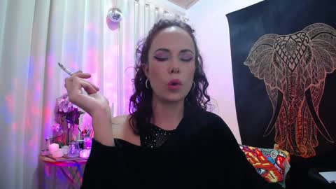 Snapshot of amatista_riveera chatting on 01/06/25, 10:58 Amatista Next stream 9 DEC 1 PM COLOMBIAN TIME miss u and love u online show from 01/06/25, 10:58