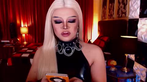 MISS JAZMINE QUEEN OF HELLFIRE online show from 11/01/25, 08:27