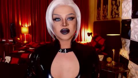 MISS JAZMINE QUEEN OF HELLFIRE online show from 11/08/25, 11:10
