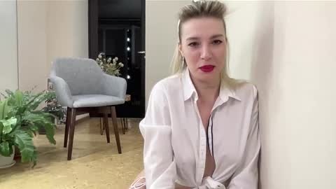 Kelly online show from 01/24/25, 01:14