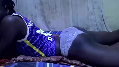 amazon_girl03 online show from 11/09/25, 04:33