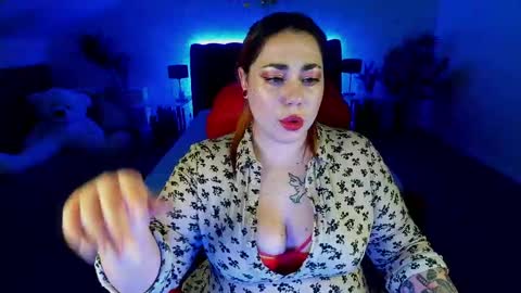 Snapshot of amazonkastar chatting on 03/09/25, 04:16 Ellie online show from 03/09/25, 04:16