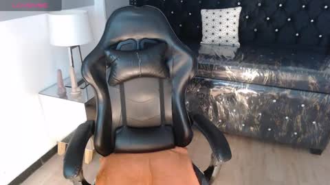 Snapshot of ambar72_b chatting on 12/11/24, 04:09 LIVE 0730AM-0200PM online show from 12/11/24, 04:09