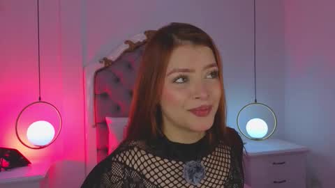 Sara online show from 11/17/25, 11:27