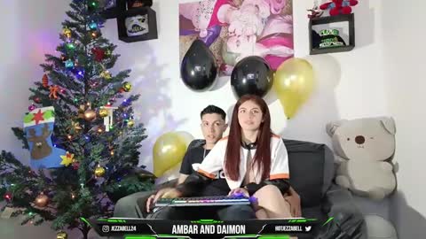 Snapshot of ambar_and_daimon_ chatting on 01/02/25, 01:49 AMBAR AND DAIMON online show from 01/02/25, 01:49