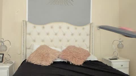 Ambar Colling online show from 02/03/25, 01:30