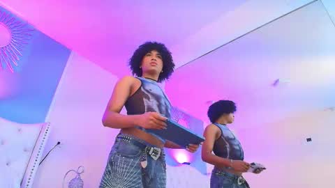 Ambar Colling online show from 10/03/25, 02:58