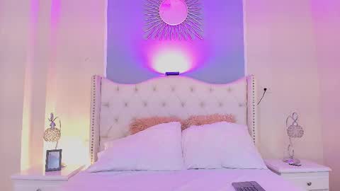 Ambar Colling online show from 10/29/25, 03:14